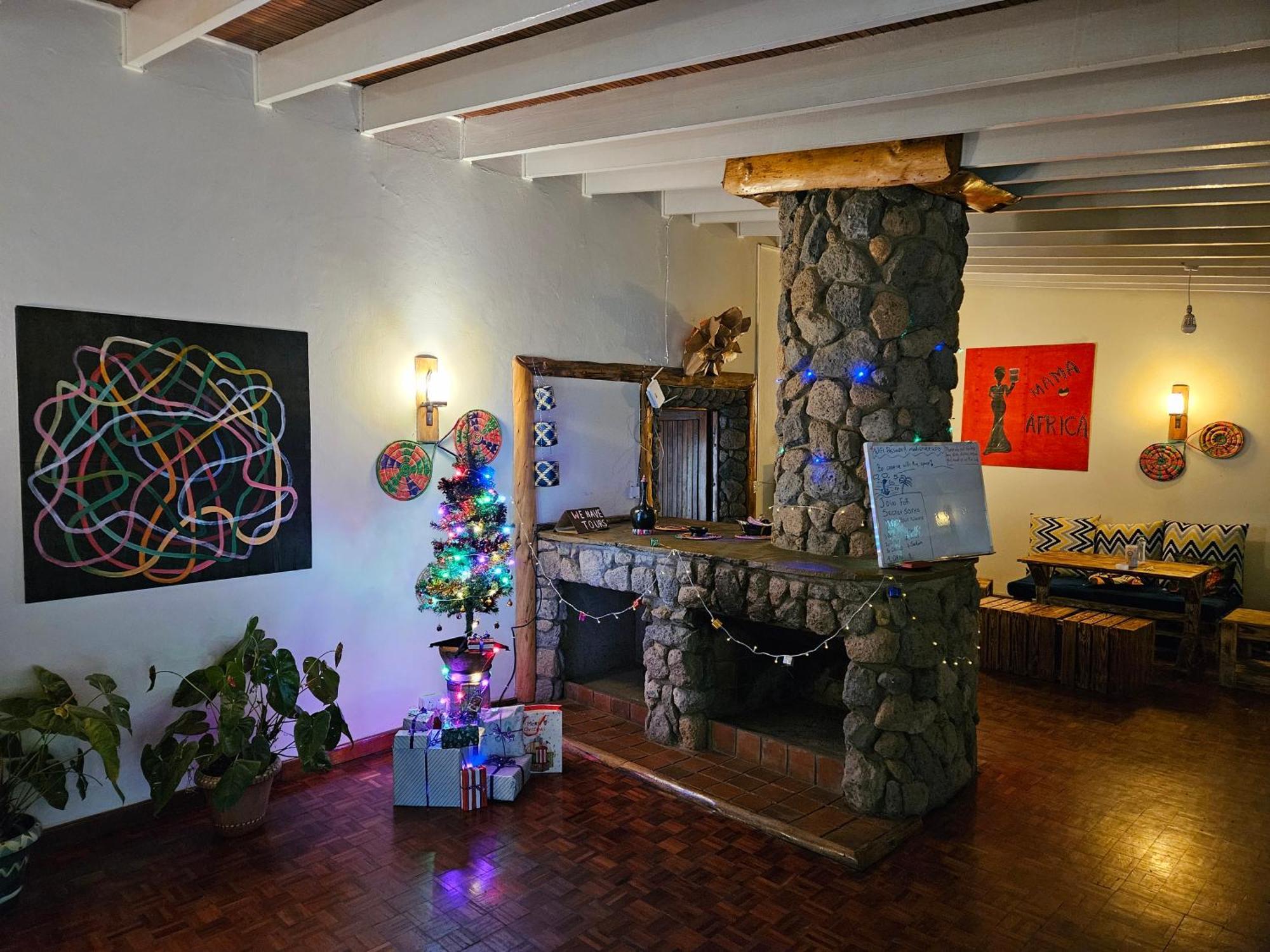Mad Vervet Nairobi Backpackers Hostel מראה חיצוני תמונה