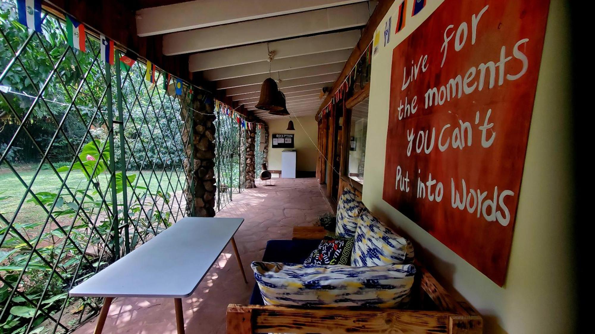 Mad Vervet Nairobi Backpackers Hostel מראה חיצוני תמונה